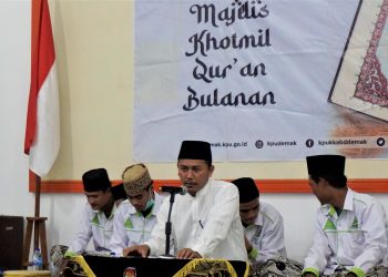 KPU Demak Peringati Isra’Mi’raj
