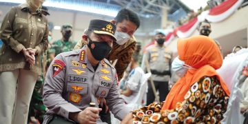 Tinjau Vaksinasi Se-Indonesia, Kapolri Dorong Percepatan Target Dosis Dua dan Booster