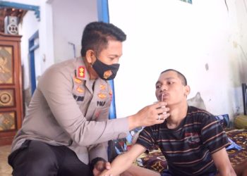 Kapolres Pemalang Beri Motivasi Anak-Anak Penderita Penyakit dan Cacat Sejak Lahir