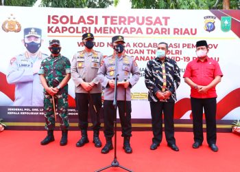 Sarankan Warga Dirawat di Isoter, Kapolri: Kurangi Risiko Penyebaran dan Fatalitas