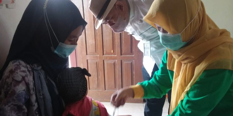 Melawan Stunting dengan Menggerakkan Posyandu dan PKD dengan Efektif dan Pro Aktif