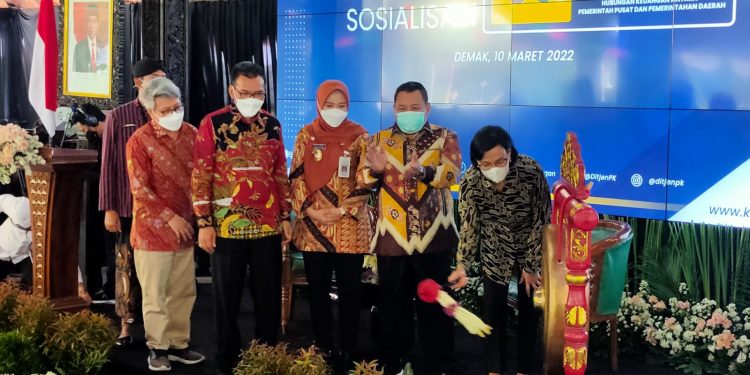 UU HKPD Wujud Komitmen Bersama Penguatan Kualitas Desentralisasi Fiskal Untuk Kesejahteraan Rakyat