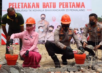 Ditandai Peletakan Batu Pertama, Rehabilitasi TK Kemala Bhayangkari 23 Pemalang Dimulai