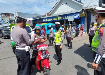 Sukseskan PPKM Level 3, Polres Banjarnegara Gelar Operasi Yustisi Kampanye Prokes