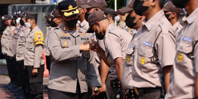 Satpam Diharapkan Bertugas Secara Profesional