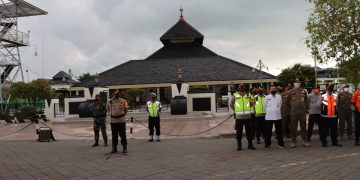 Ratusan Polisi di Terjunkan Dalam Tradisi Megengan Demak