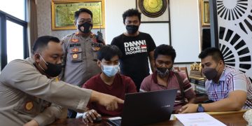 Kesulitan Mendapatkan Migor Curah, Polres Demak Bantu Agen Aktifasi Aplikasi SIMIRAH