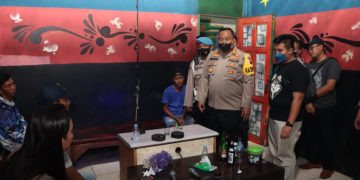 Razia Tempat Hiburan, Polres Demak Amankan Pemandu Karaoke dan Puluhan Botol Miras