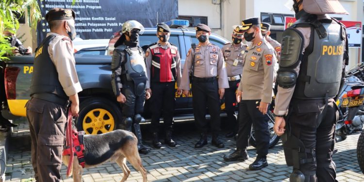 Polres Banjarnegara Gelar Apel Pasukan Antisipasi Unjuk Rasa BEM SI