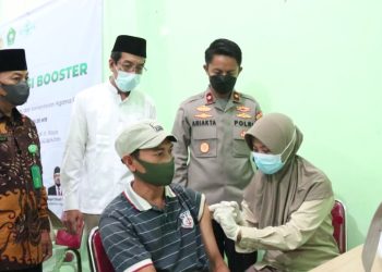 Polres, PCNU dan Kemenag Selenggarakan Vaksinasi Booster di Pemalang