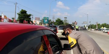 Perlancar One Way Arus Balik, Polres Pemalang Alihkan Kendaraan ke Arah Timur Lewat Arteri