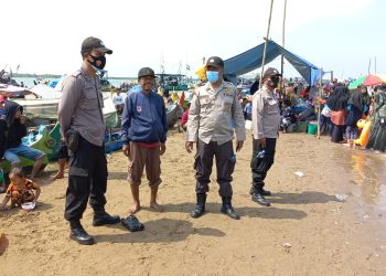 Ratusan Polisi Amankan Tradisi Syawalan di Demak