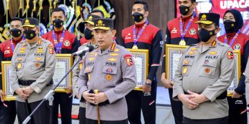 Kapolri Berikan Penghargaan ke Atlet Polri yang Sumbang Medali untuk Indonesia di Sea Games