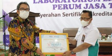 Perluas Layanan Uji Sampel Di Jawa Tengah, Laboratorium Lingkungan Jasa Tirta I Solo Resmi Peroleh Akreditasi KAN