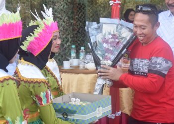 Demak Fashion Week Hingga Panggung Music Meriahkan Car Free Day di Simpang Enam Demak