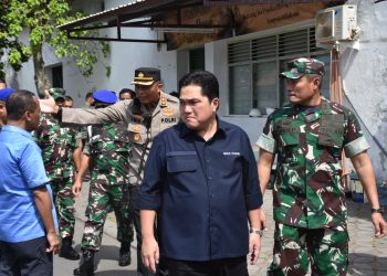 Pernikahan Kaesang – Erina Ajak 400 Penarik Becak dan 35 Penarik Andong Angkut Para Tamu