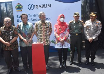 PT Djarum Berikan Bantuan Rumah Layak Huni