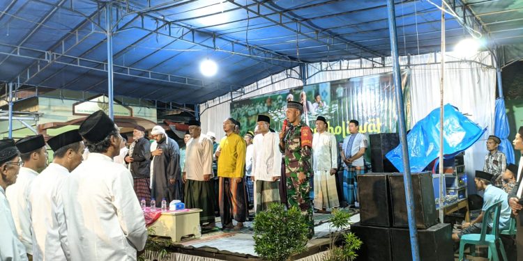 Babinsa Banjarejo Pimpin Sholawat Bersama Habib Ali Ridho dan Habib Ahmad Assegaf