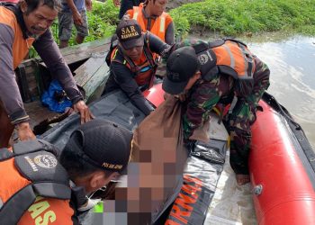 Evakuasi Korban Terseret Arus Sungai Kanal Mijen Demak Libatkan Seluruh Personel Koramil 05/Mijen