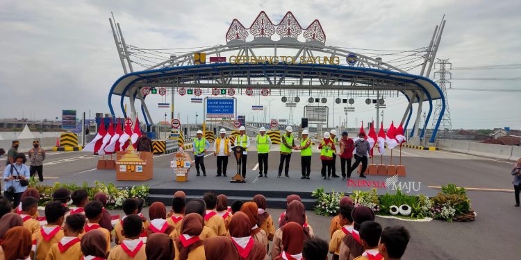 Presiden Joko Widodo Resmikan Tol Demak seksi 2