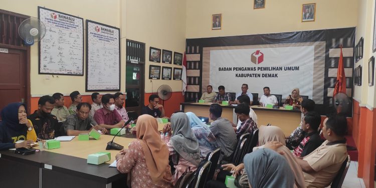 Bawaslu Demak Temukan Ratusan Data Pemilih Anomali di Desa Mojosimo dan Tlogopandogan Kecamatan Gajah