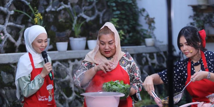 Kolaborasi dengan Food Bloger, Mbak Ita Masak Menu Buka Puasa Sehat, Mudah, dan Gizi Seimbang