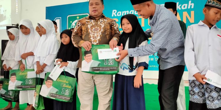 Cak Imin Santuni 1000 Yatama