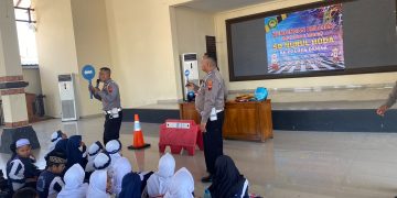 Melalui Polsanak, Satlantas Polres Demak Ajak Anak SD Nurul Huda Patuhi Lalu Lintas Sejak Dini
