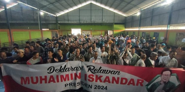Ribuan Relawan Muda dan Pelaku UMKM Dukung Cak Imin