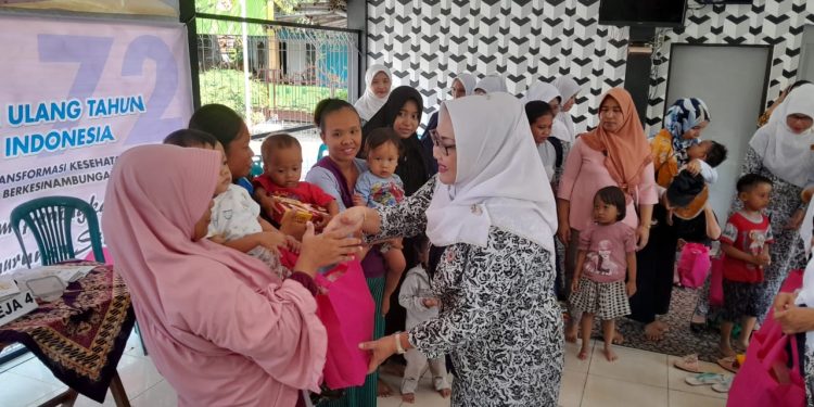 Bidan Ujung Tombak Atasi Stunting