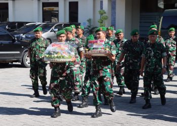 Kodim Demak Beri Surprise Ucapan Hari Bhayangkara di Polres Demak