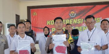 Gunakan Dana Desa Untuk Tanam Bawang, Kades Ditangkap