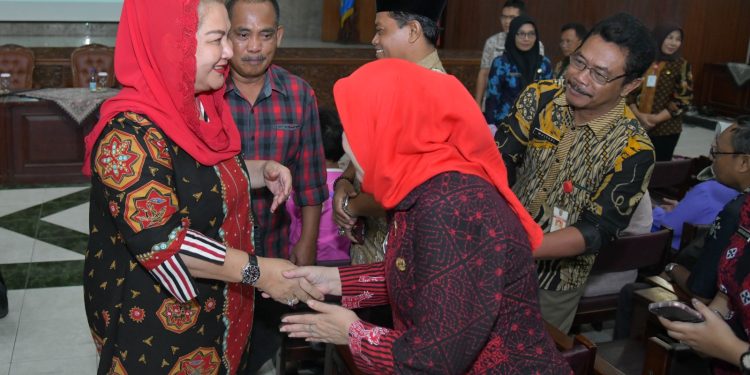 Membuat Nyaman Pedagang dan Pembeli, Mbak Ita Ingin Pasar Tradisional Dipercantik