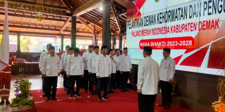 Pengurus Baru PMI Demak Dilantik