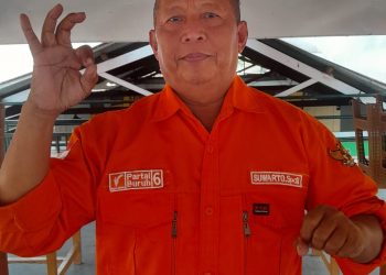 Kepala Sekolah ini Perjuangkan Nasib Buruh