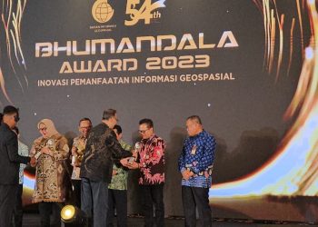 Inovasi Sistem Informasi Geospasial Kota Semarang Raih Penghargaan Asia Pasific Geospatial Forum