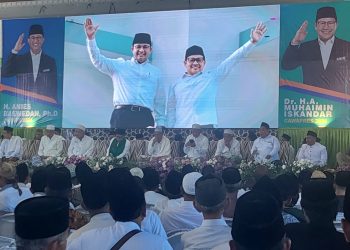 Ribuan Kiai Kampung dari Berbagai Alumni Pondok Pesantren Dukung AMIN