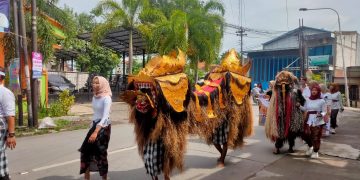 Ribuan Pelajar Ikuti Karnaval Budaya Artsantara