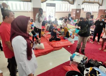 Bupati Kunjungi Pengungsi di Kudus