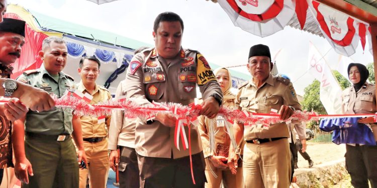 7 Hari Dikerjakan, Kapolres Demak Resmikan Rumah Warga
