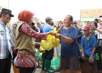 Bupati Atasi Banjir Sayung Dengan Dua Pompa Besar