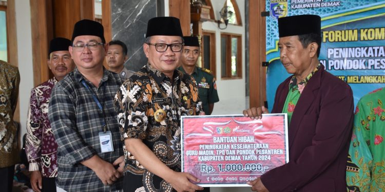 Wabup Tekankan Pentingnya Peran Guru Madin Dalam Keberhasilan Penanaman Akhlaq