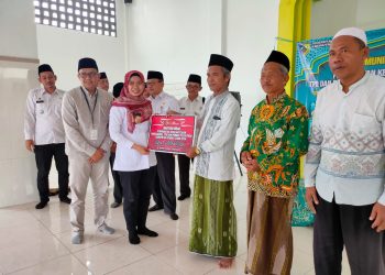 5000 Guru Madin dan TPQ Mendapatkan Bantuan Dari Pemkab Demak