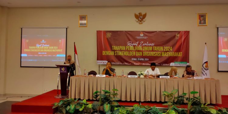 Jelang Pilkada Tujuh Nama Sudah Konsultasi ke KPU Demak