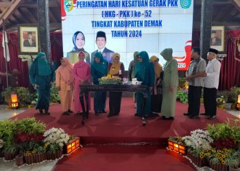 Bupati Mengajak Anggota PKK Meningkatkan Kualitas Hidup