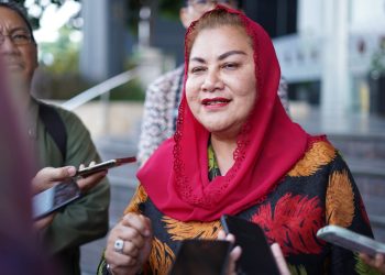 Mbak Ita Jamin Biaya Pendidikan Anak Pasutri Tunanetra