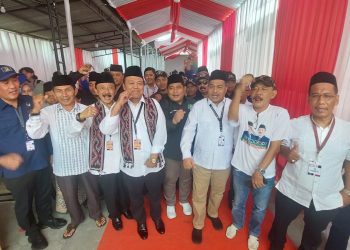 Edi Sayudi-Eko Pringgolaksito Daftar Cabup Cawabup di KPU