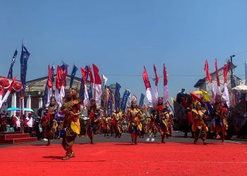 Meriahnya Karnaval Peringati HUT RI di Demak, Bupati Ajak Wujudkan Nusantara Baru, Indonesia Maju