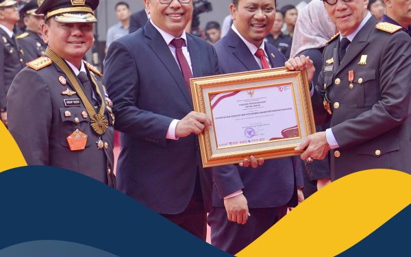 Dukung Percepatan Sertipikasi Tanah di Pulau Nusakambangan, Kementerian ATR/BPN Terima Penghargaan dari Kementerian Hukum dan HAM