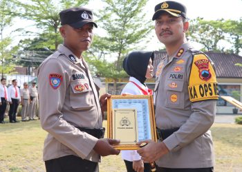 28 Personel Dapat Penghargaan Dari Kapolres Demak